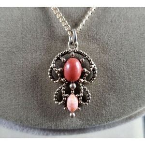 VINTAGE Signed AVON Gold-Tone Beaded Cabochon Pink & Coral Pendant Necklace